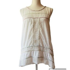 AKEMI + KIN WOMENS SLEEVELESS WHITE EYELET CASUAL TANK SIZE LARGE